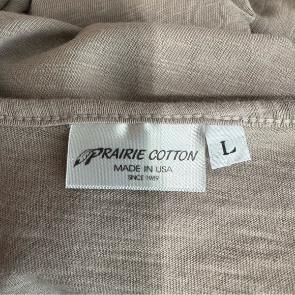 Prairie Cotton Women’s 3/4 Sleeve Scallop Tunic with Front Pockets - Picture 5 of 6